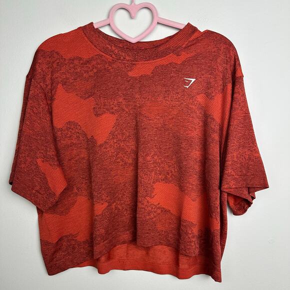 Gymshark NWOT ADAPT CAMO SEAMLESS CROP TOP Storm Red Size Large - Picture 3 of 7